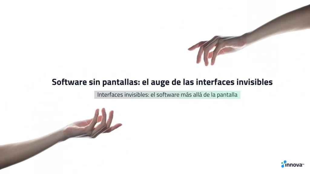 Concepto visual de software sin pantallas e interacción mediante voz y gestos